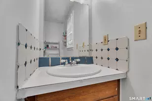 427 Zion St, Hartford, CT 06106 - Photo 29