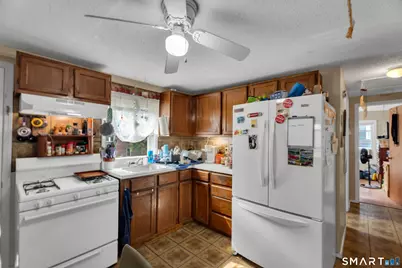 427 Zion Street, Hartford, CT 06106 - Photo 5