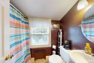 8 Bridge Ln, Enfield, CT 06082 - Photo 27