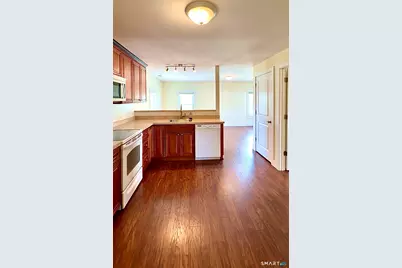 18 West Center Street, Southington, CT 06489 - Photo 7