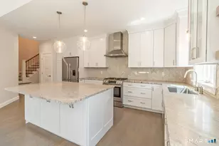 201 Edgewater Cir, East Hampton, CT 06424 - Photo 3