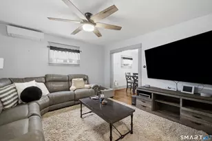 78 Levesque Ave, West Hartford, CT 06110 - Photo 17