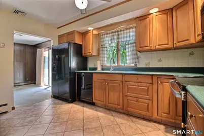 51 Lathrop Avenue, Stonington, CT 06379 - Photo 5