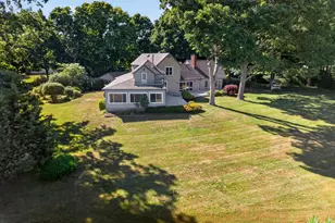 108 Maple Ave, Old Saybrook, CT 06475 - Photo 35