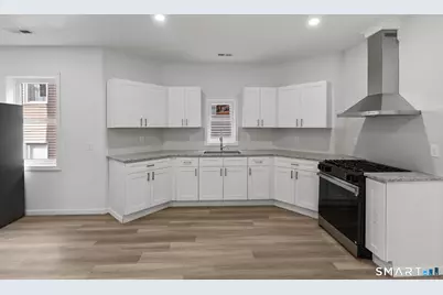 16 Arch Street #1, Waterbury, CT 06710 - Photo 5