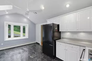 281 East St, Wolcott, CT 06716 - Photo 3