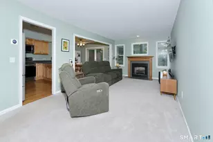 40 Cheyenne Ct, Marlborough, CT 06447 - Photo 11