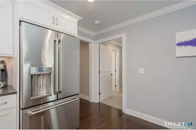 2 Bishop Road #201, West Hartford, CT 06119 - Photo 7