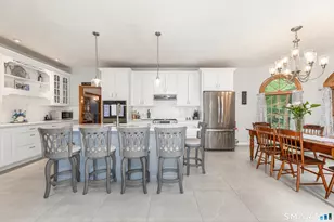 193 Stoneybrook Ln, Watertown, CT 06795 - Photo 9