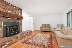 13 Jewel Ln, New Fairfield, CT 06812 - Photo 15