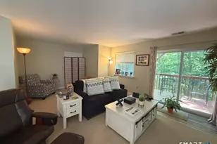 310 Boston Post Rd, Waterford, CT 06385 - Photo 9