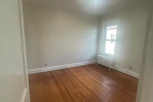 24 Monroe St, Bridgeport, CT 06605 - Photo 13