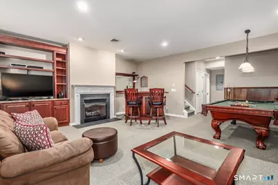 18 Lawrence Avenue #18, Danbury, CT 06810 - Photo 3