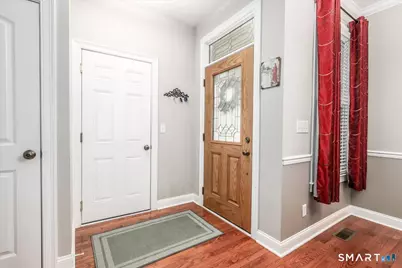 18 Lawrence Avenue #18, Danbury, CT 06810 - Photo 5