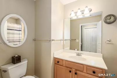 18 Lawrence Avenue #18, Danbury, CT 06810 - Photo 25