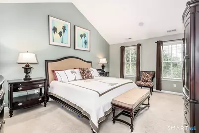 18 Lawrence Avenue #18, Danbury, CT 06810 - Photo 31