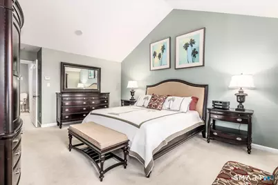 18 Lawrence Avenue #18, Danbury, CT 06810 - Photo 33