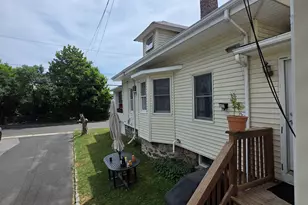37 Waterbury Ave, Stamford, CT 06902 - Photo 5