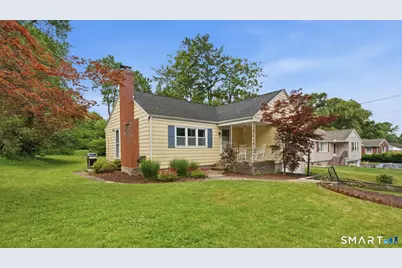 15 Scarborough Road, Windsor, CT 06095 - Photo 1