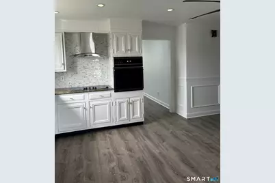 80 Alexander Avenue, Bridgeport, CT 06606 - Photo 19