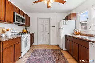 47 Tuttle Pl, East Haven, CT 06512 - Photo 11