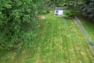 27 Old Colony Rd, North Stonington, CT 06359 - Photo 31