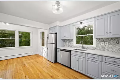412 Main Street, New Canaan, CT 06840 - Photo 3
