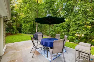 412 Main St, New Canaan, CT 06840 - Photo 17
