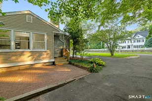 412 Main St, New Canaan, CT 06840 - Photo 21