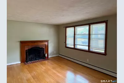 4 Betty Road, Enfield, CT 06082 - Photo 13