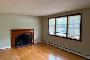 4 Betty Rd, Enfield, CT 06082 - Photo 13