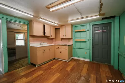 81 East Main Street, Thomaston, CT 06787 - Photo 11