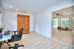 324 Ridge Rd, Orange, CT 06477 - Photo 21