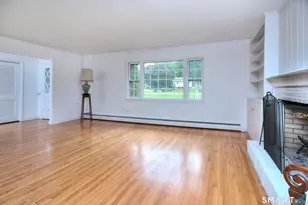 324 Ridge Rd, Orange, CT 06477 - Photo 5