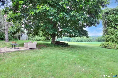 324 Ridge Road, Orange, CT 06477 - Photo 33