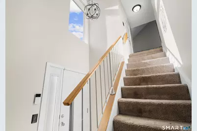 9 Clubhouse Drive, Cromwell, CT 06416 - Photo 5