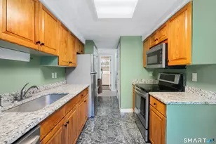 9 Clubhouse Dr, Cromwell, CT 06416 - Photo 13