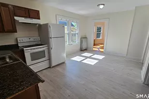 15 Bragaw St, New London, CT 06320 - Photo 7