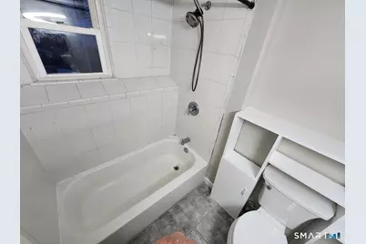 18 Allen Court #7/G, Meriden, CT 06450 - Photo 13