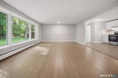 32 Hemlock Lane, East Hartford, CT 06118 - Photo 11