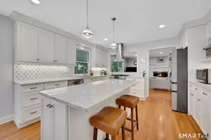 45 Mayapple Rd, Stamford, CT 06903 - Photo 7