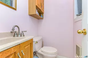 26 Filbert St, Hamden, CT 06518 - Photo 17