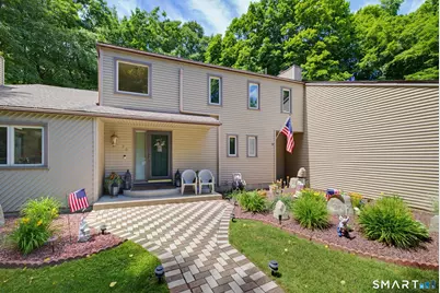 70 Pine Hollow Drive, Middlebury, CT 06762 - Photo 3