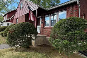 25 W Chapel St, Torrington, CT 06790 - Photo 9