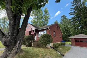 25 W Chapel St, Torrington, CT 06790 - Photo 7