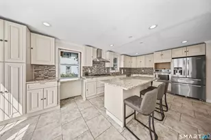145 Dewey St, Stratford, CT 06615 - Photo 15