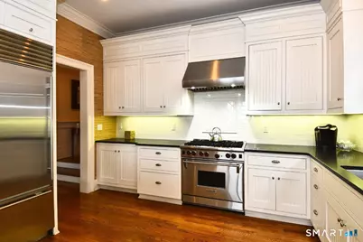 50 Shorefront Park, Norwalk, CT 06854 - Photo 17