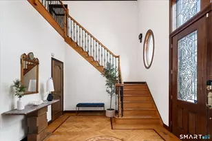 25 Old Rd, Westport, CT 06880 - Photo 3
