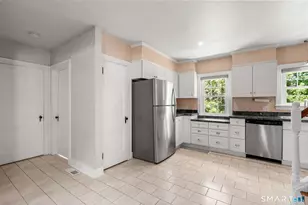 131 Garden St, Torrington, CT 06790 - Photo 15