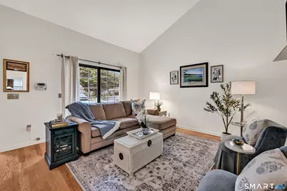 402 Lakeview Drive #402, Southington, CT 06489 - Photo 5